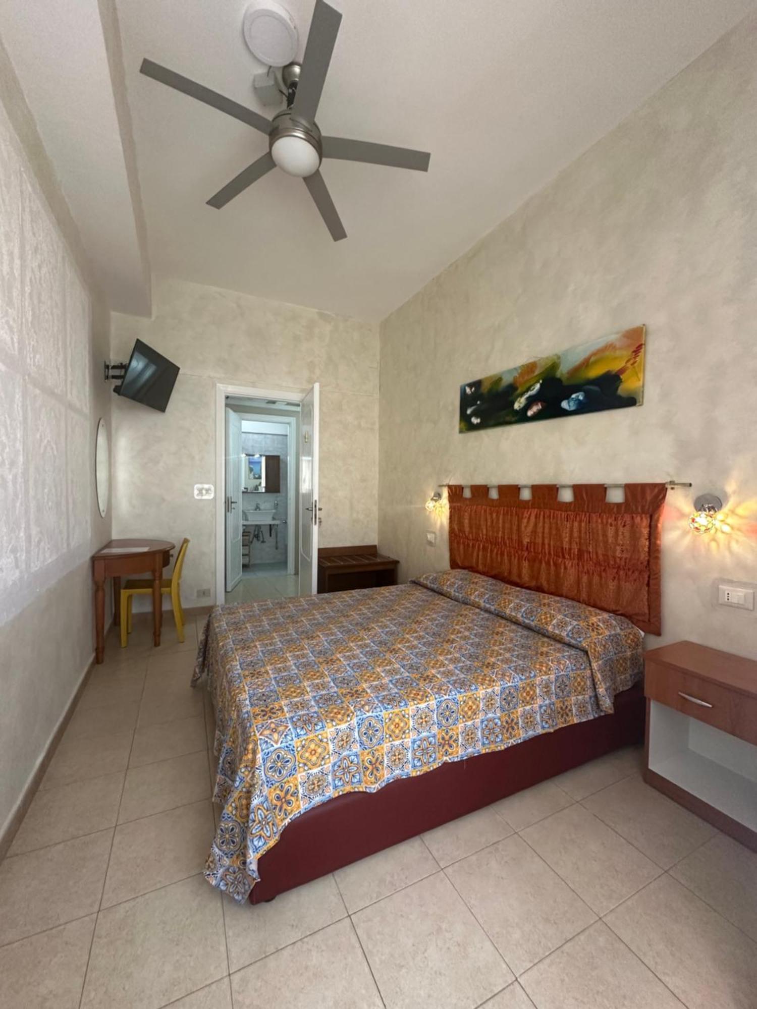Bed & Breakfast Delle Palme Trapani Luaran gambar