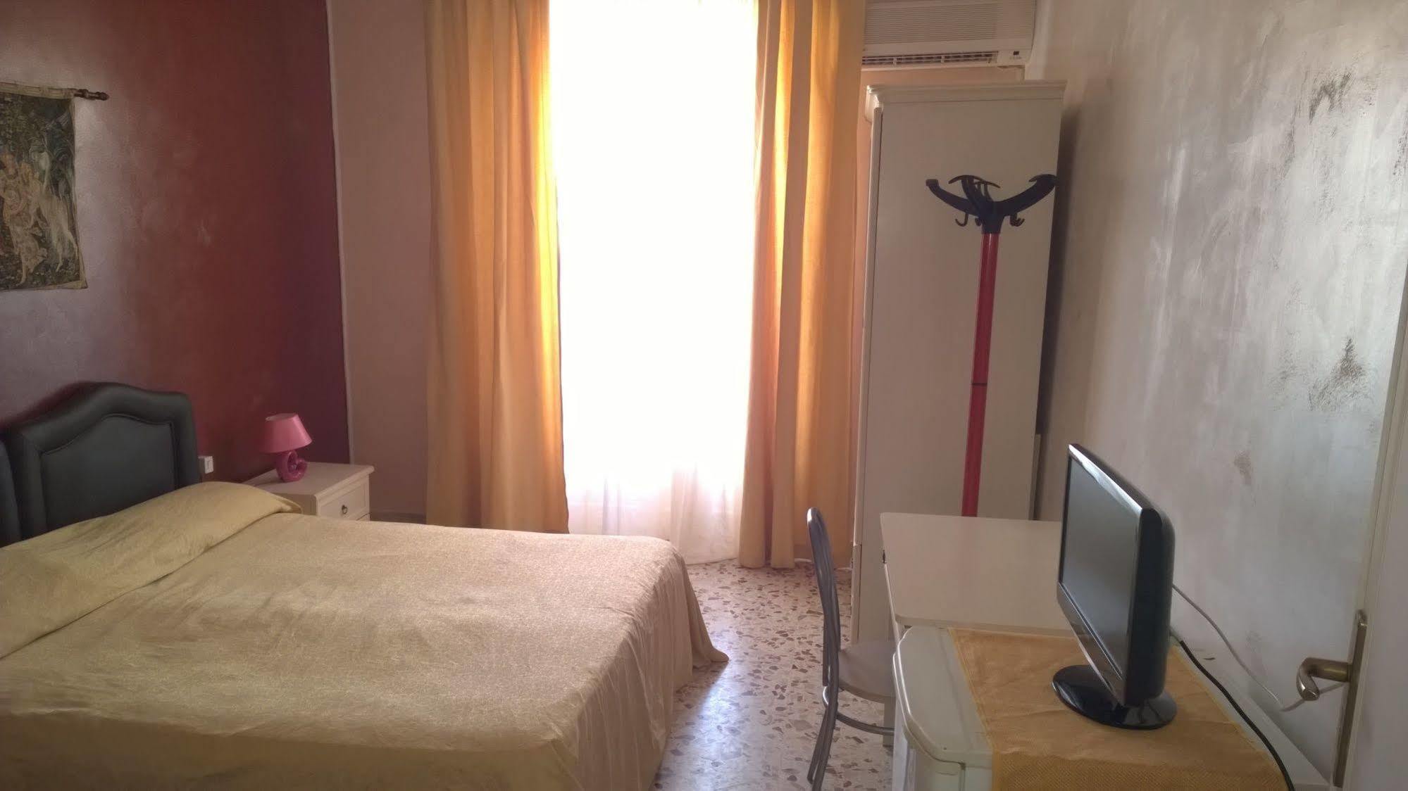 Bed & Breakfast Delle Palme Trapani Luaran gambar